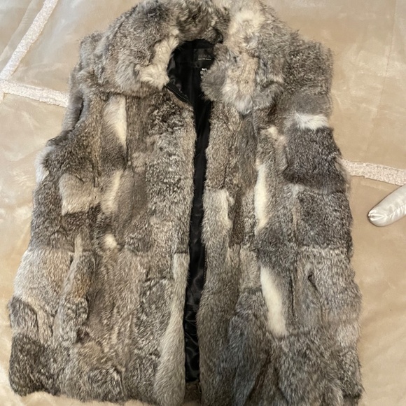 Fur vest - Picture 4 of 4